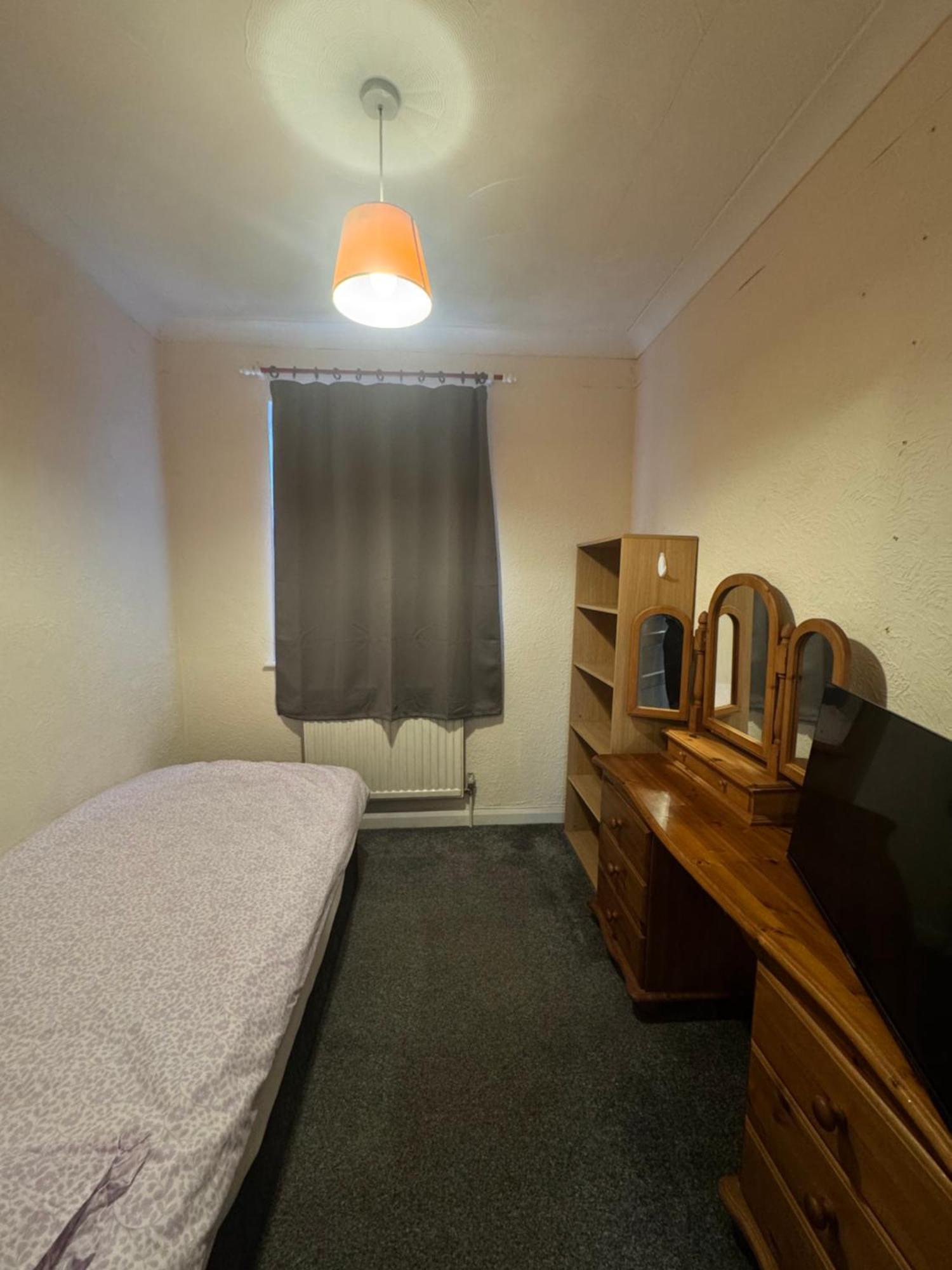 Jxb Homes - Lovely And Spacious Rooms Cliftonville Dış mekan fotoğraf