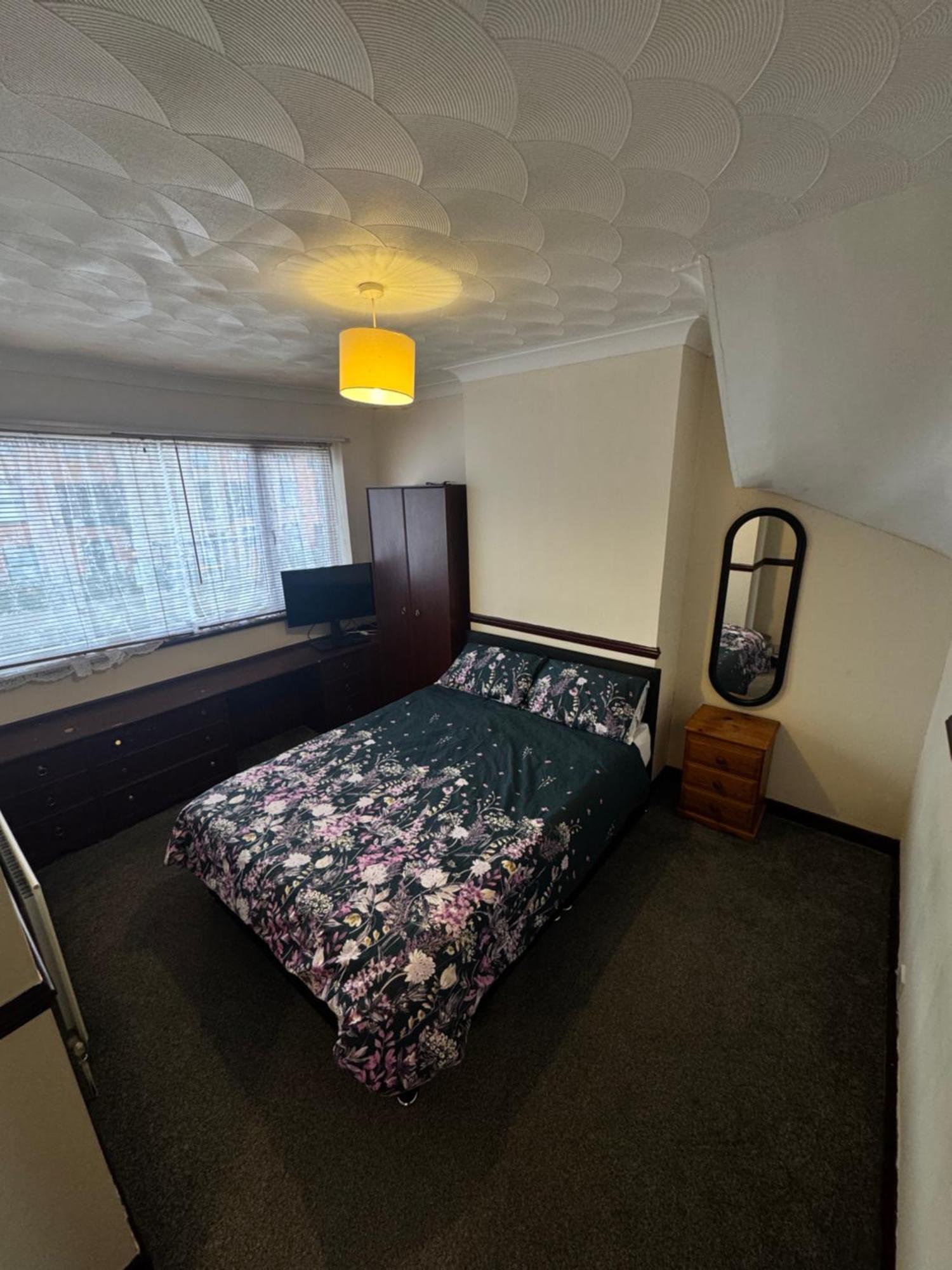 Jxb Homes - Lovely And Spacious Rooms Cliftonville Dış mekan fotoğraf